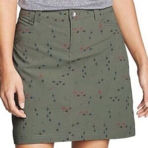 Eddie Bouer olive arrow skort skirt